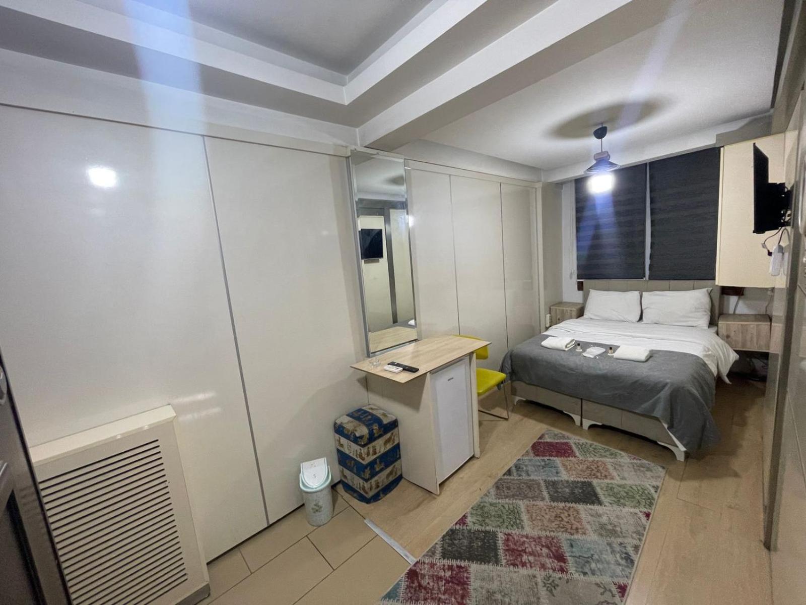 Taksim Pera Center Residence Hotel Provincia di Provincia di Istanbul Esterno foto